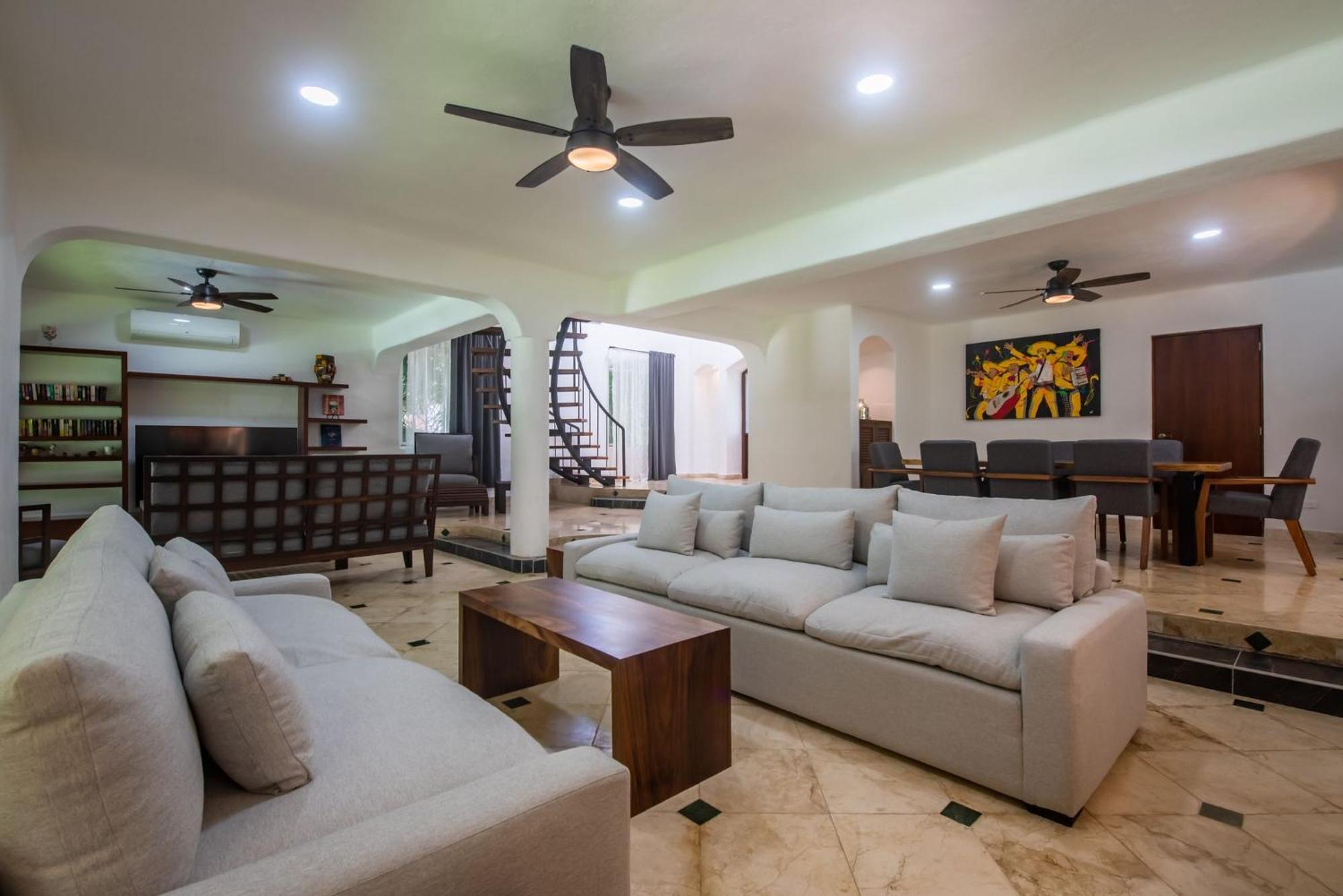Golf Private Pool, Barbecue, Family Friendly, Golf Course Villa